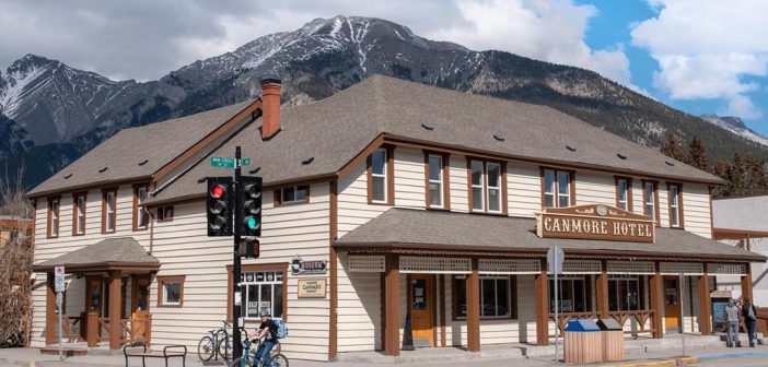 Find out the Best Shopping & Entertainment in Canmore