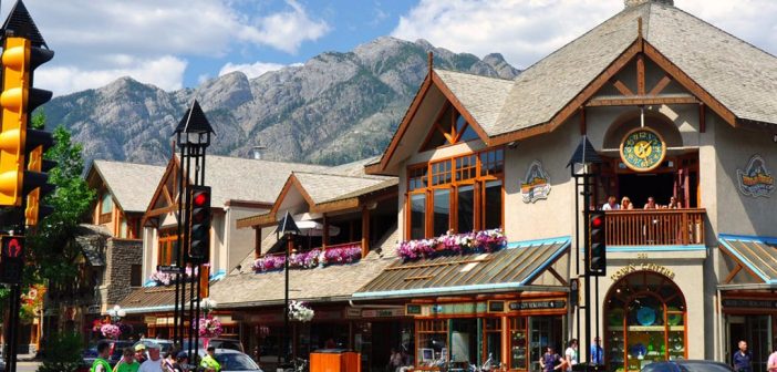 Find out the Best Neighborhoods & Lifestyle in Banff