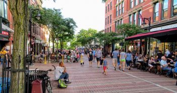 Find out the Best Shopping & Entertainment in Burlington