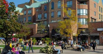 Find out the Best Shopping & Entertainment in Oakville