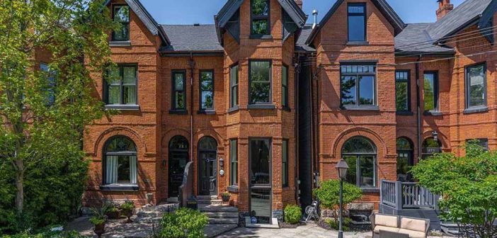 Find out Average Prices of Houses in the Cabbage Town, Toronto