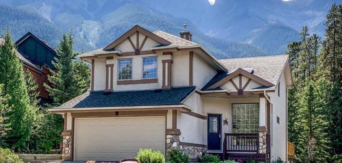 Houses Range From $100k to $300k For Sale in Canmore