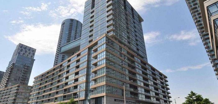 Condominiums For Sale in Downtown Toronto