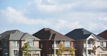 Number of Listings and Homes Available Within 550K Range in Brampton